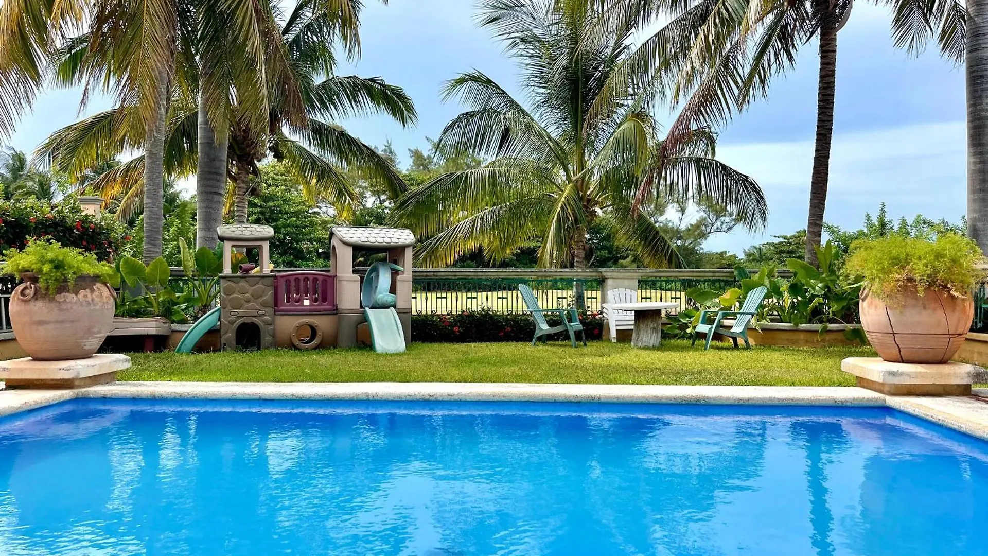 Mexican Style House In The Hotel Zone By Solmar Rentals Cancún